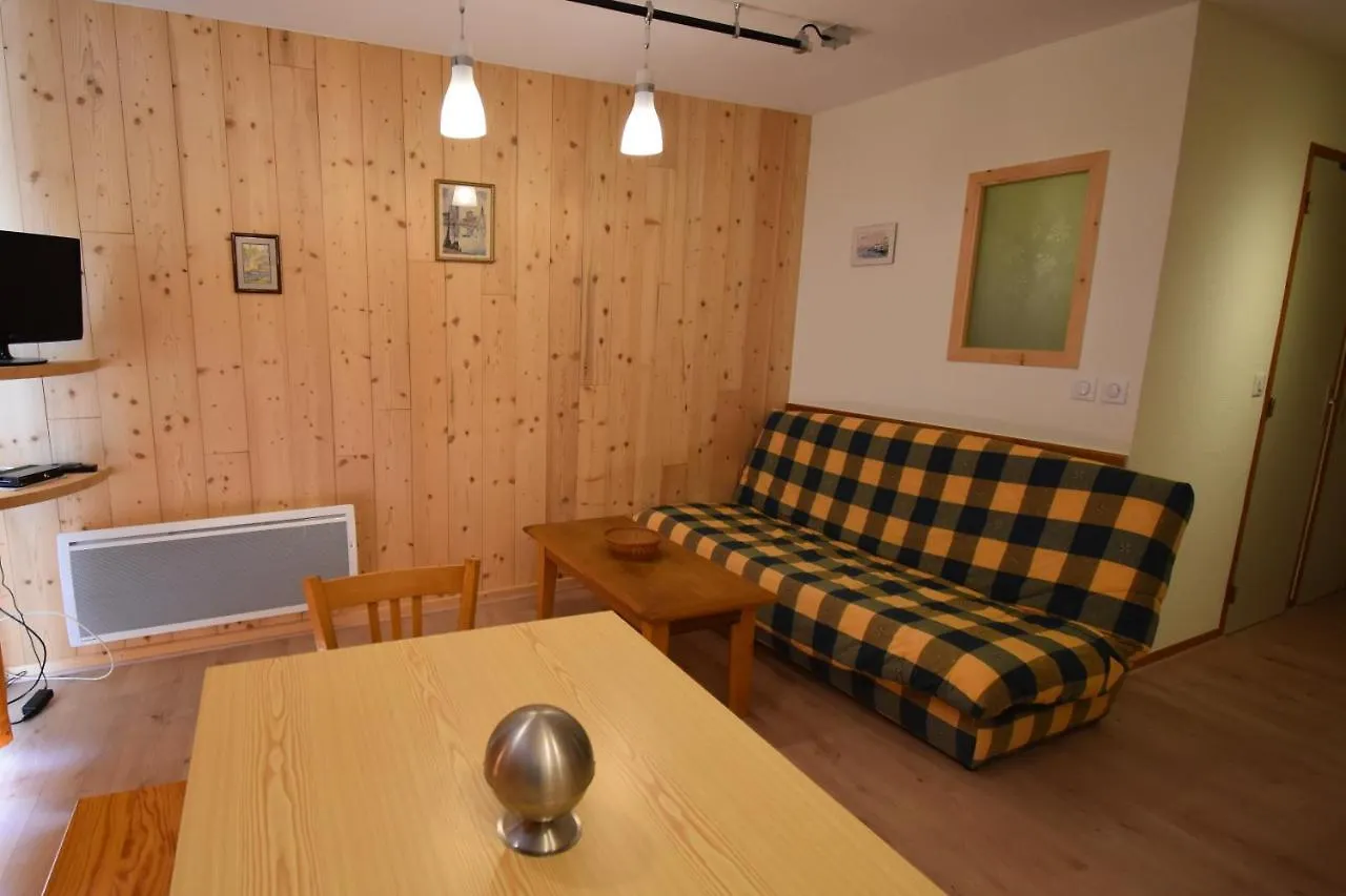 Vaujanylocations - Claret 2 Appartement 6